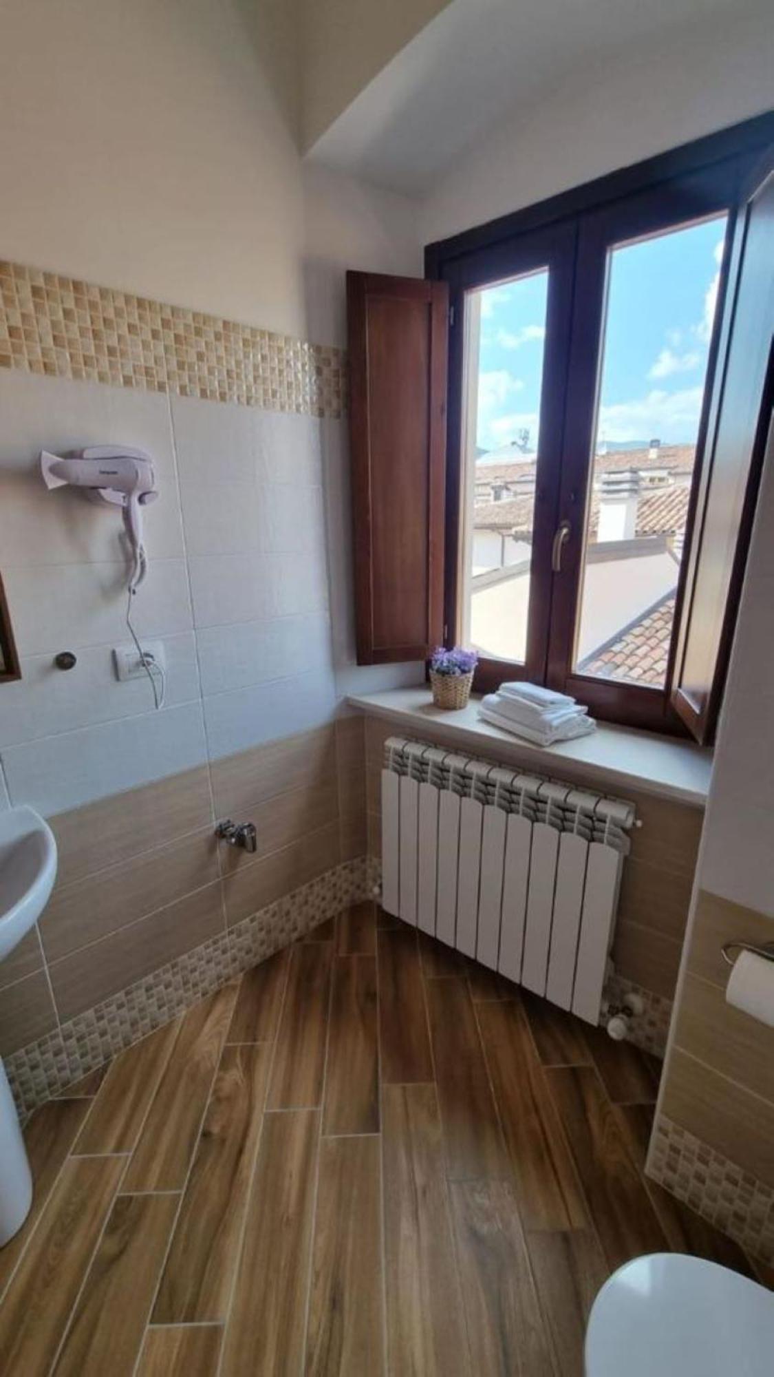 Ferienwohnung Antica Dimora San Crisante - Centro Storico LʼAquila Exterior foto